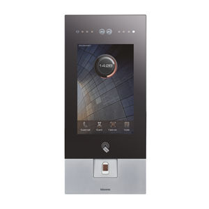 Placa Exterior Táctil 10" con Lector RFID BTicino BT/374002